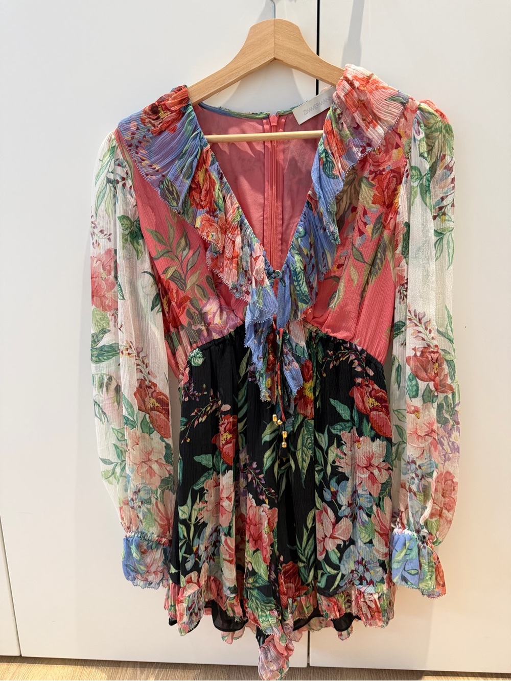 Zimmermann Floral Ruffle V-Neck romper - Black, Pink, Green